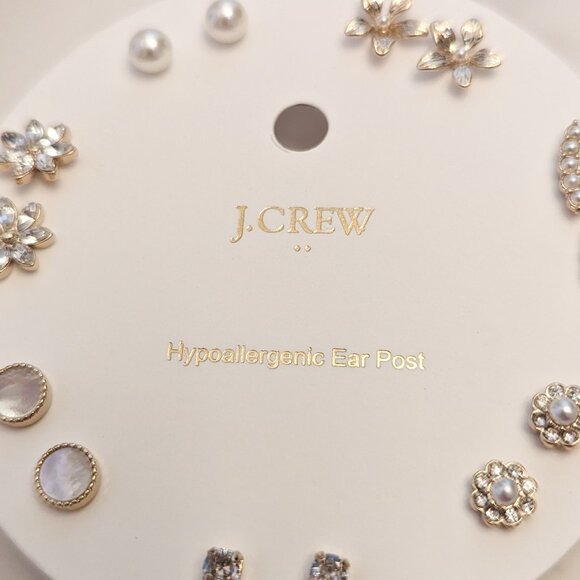 J.Crew Factory Gold and Pearl Flower Stud Earrings Set-of-Seven - Picture 4 of 5